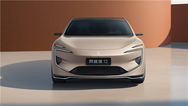 盛煌平台：最原创的中国豪华轿车 阿维塔12四激光版上市：限时25.99万起